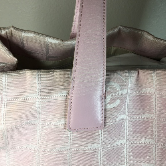 Chanel Pink Nylon Tote medium - Picture 9 of 16
